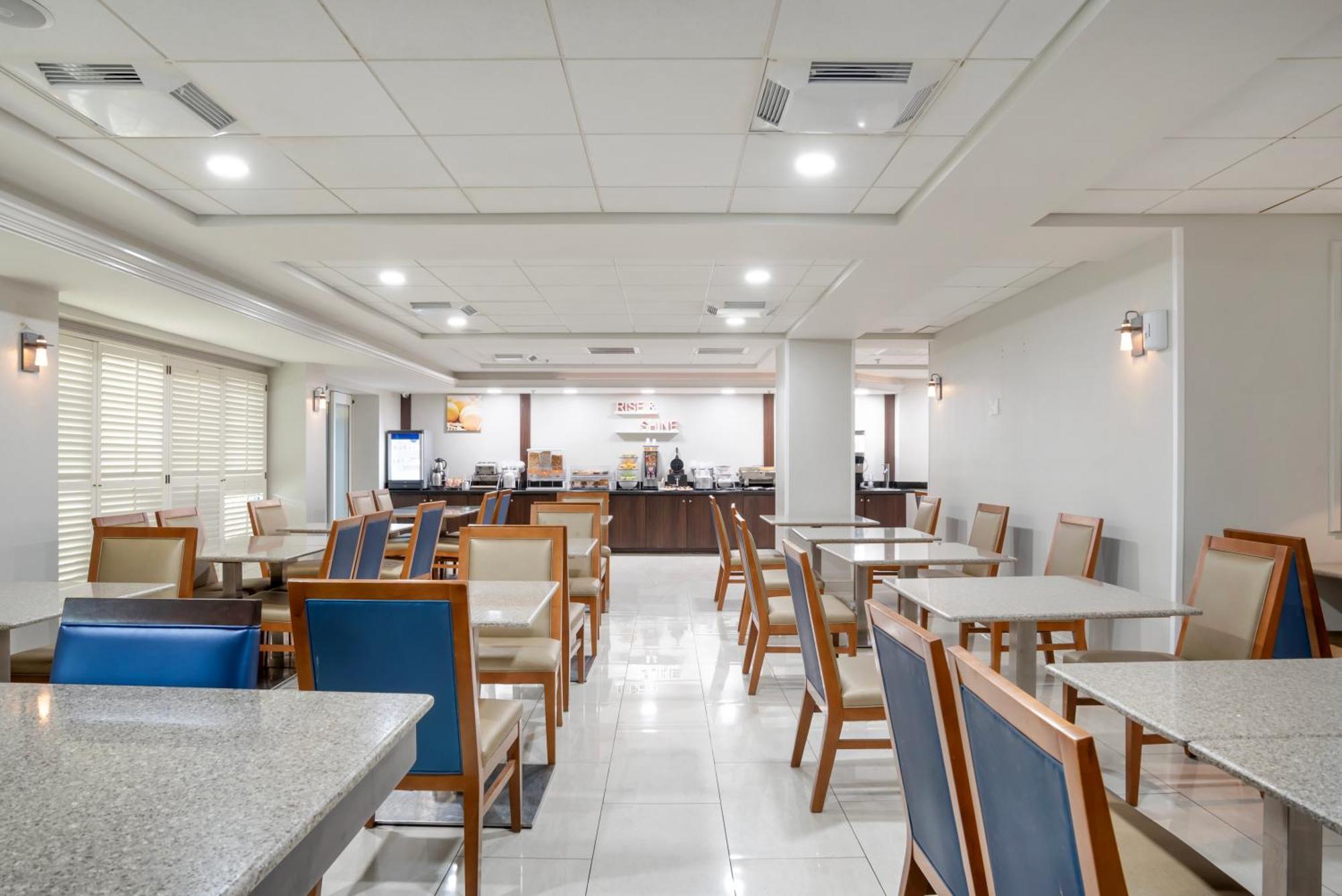 Comfort Inn & Suites New Orleans Airport North Kenner Kültér fotó